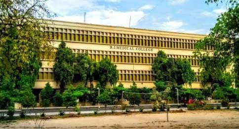 B.J. Medical College, Ahmedabad — campus exterior