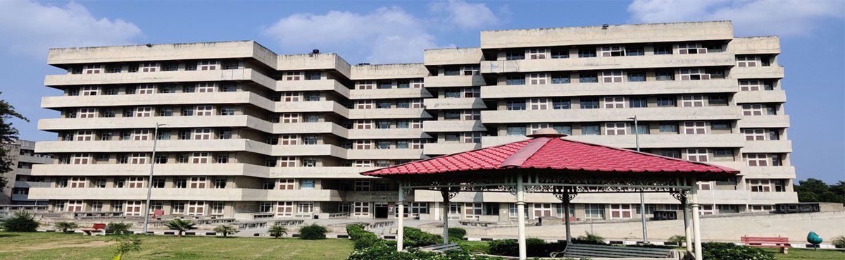 Government Medical College and Hospital, Chandigar — campus exterior